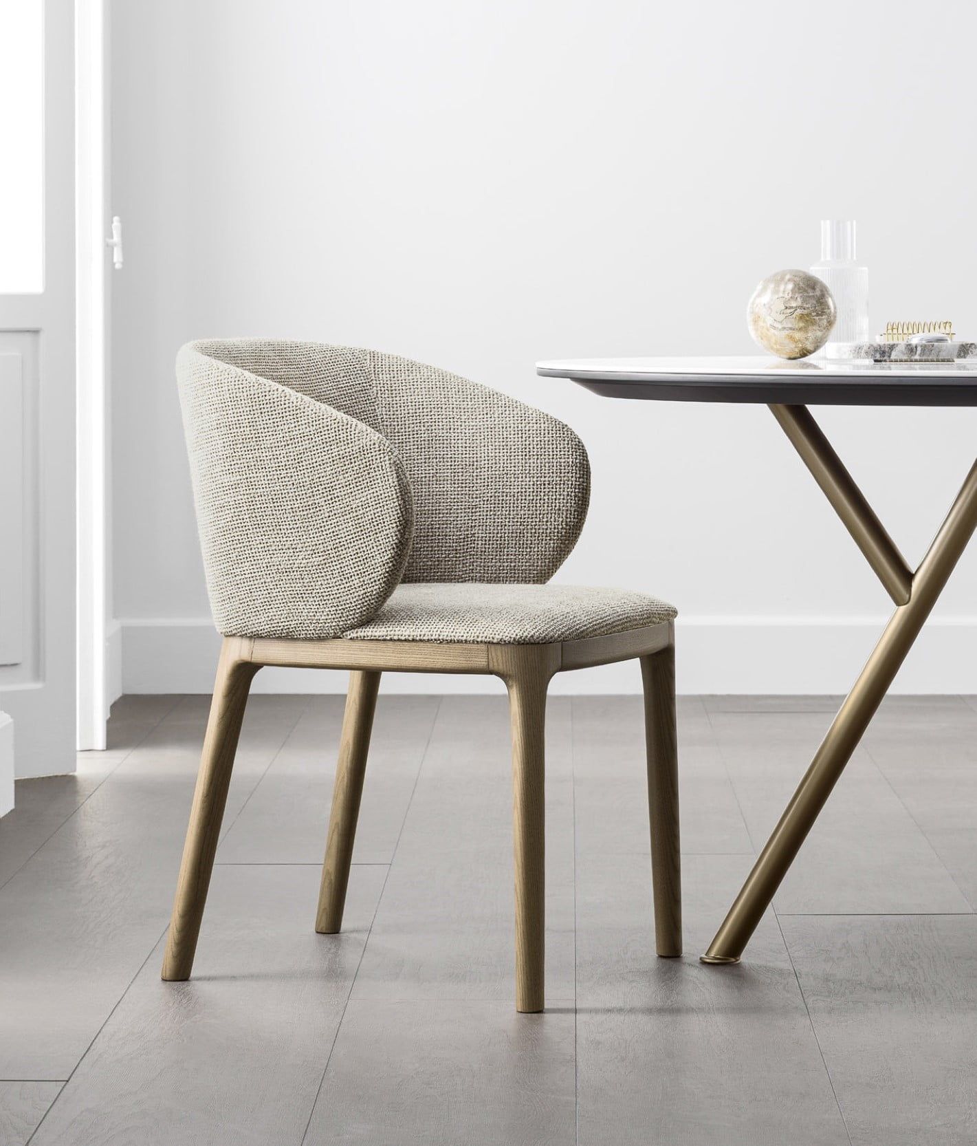 Muebles del hogar: sillas.