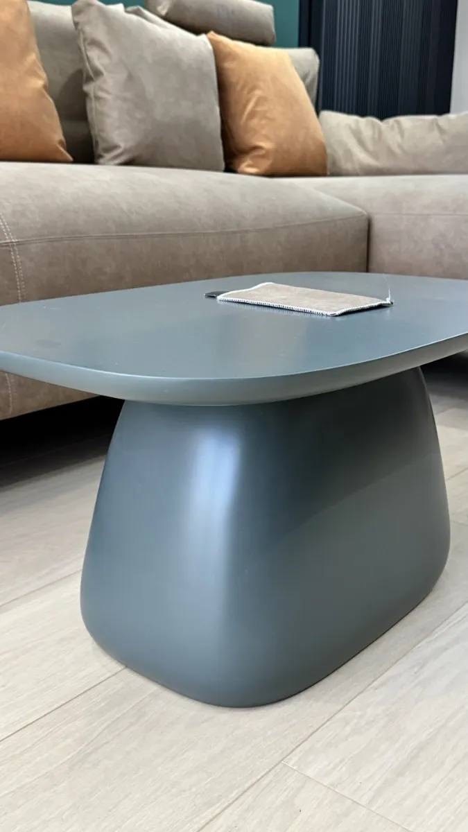 reforma integral de piso - Barcelona - mesita y sofa