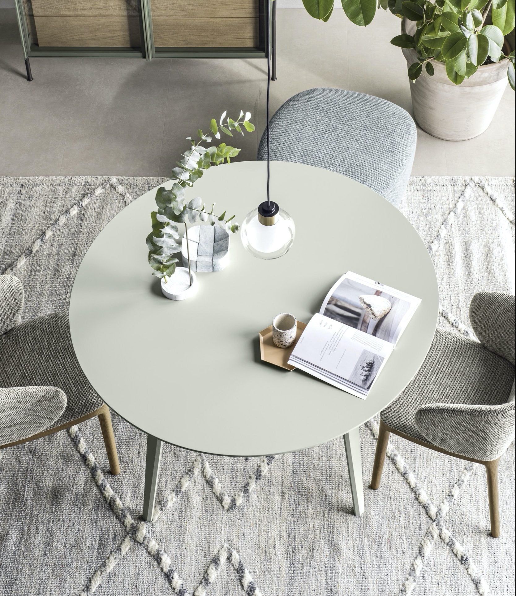 Muebles del hogar: mesas para salón.