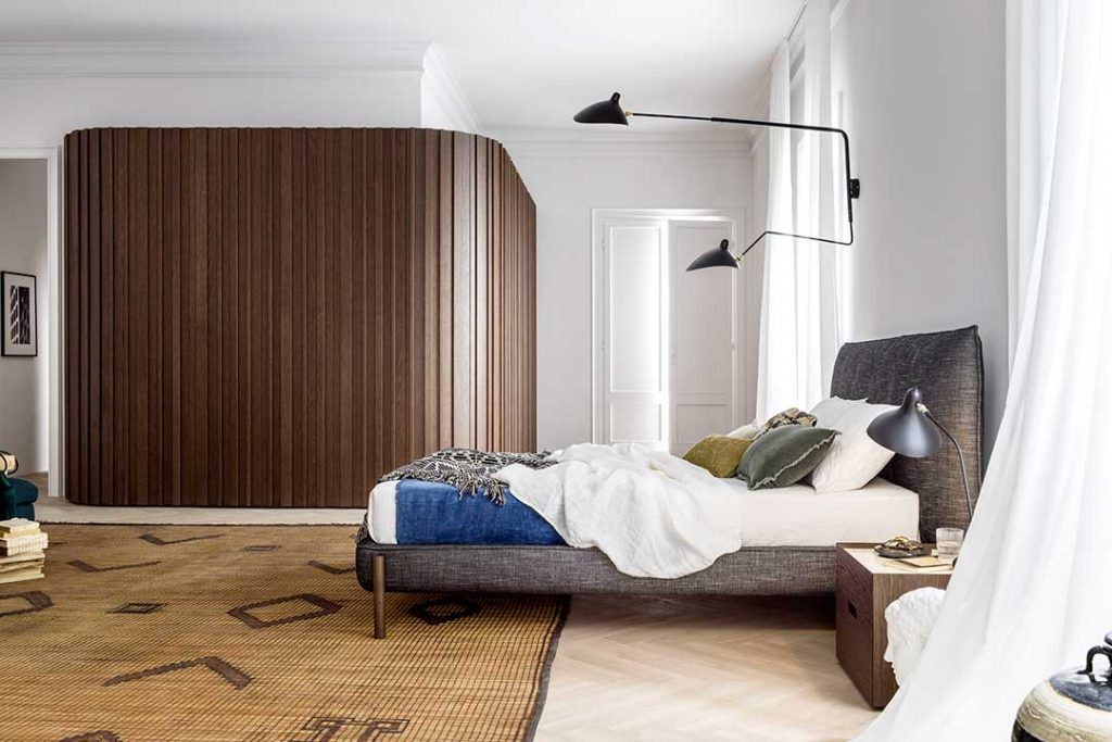 Reforma integral en el Ensanche de Barcelona - habitación dormitorio - armario ropero al fondo