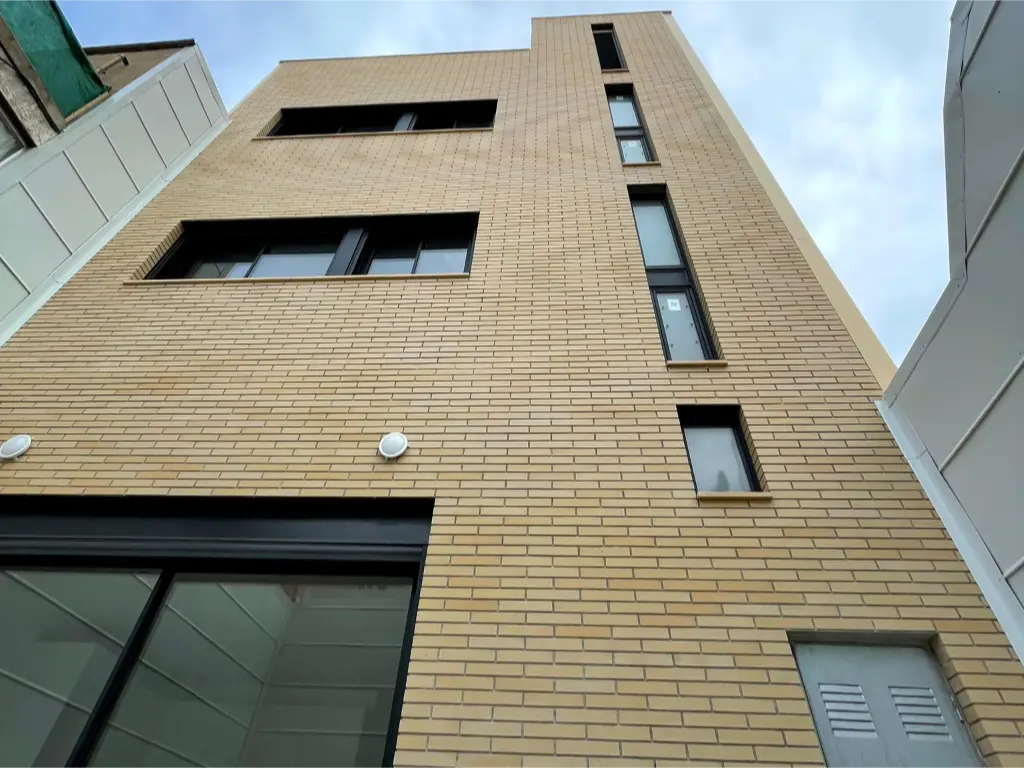 BARBERÀ DEL VALLÈS - Proyecto de construcción de 3 viviendas plurifamiliares